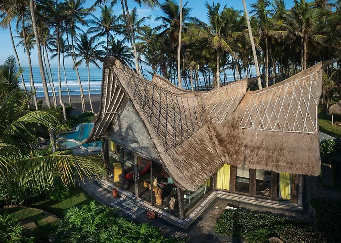 Beachfront Laut * Selemadeg